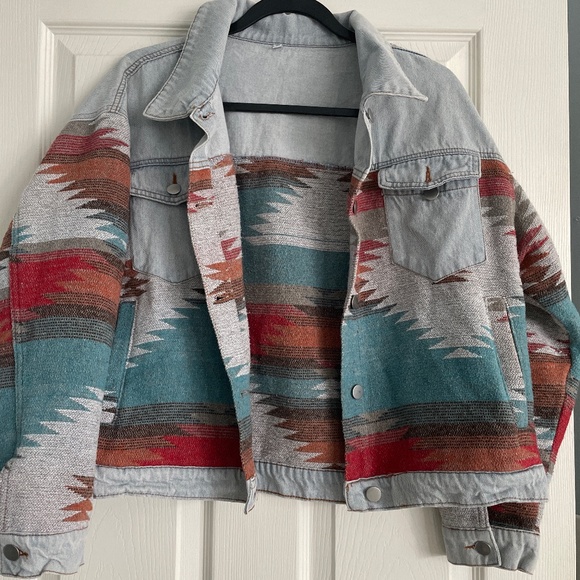 Denim jacket Aztec design - Picture 1 of 2